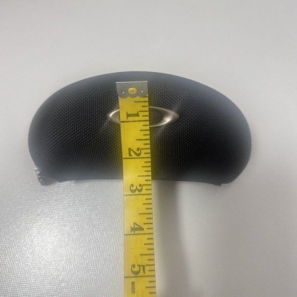 Oakley Sunglasses Case Hard Shell Black Zippered - Picture 7 of 8